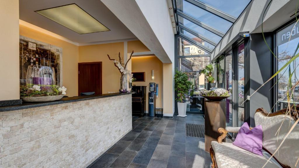 Hotel Restaurant Weihenstephaner Stuben Landshut Exterior photo